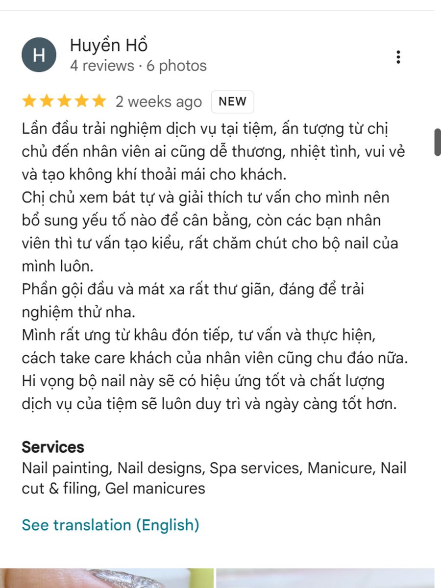 Đánh giá 5 sao trên Google của khách Huyền Hồ về trải nghiệm nail, gội đầu và massage tại Fleur